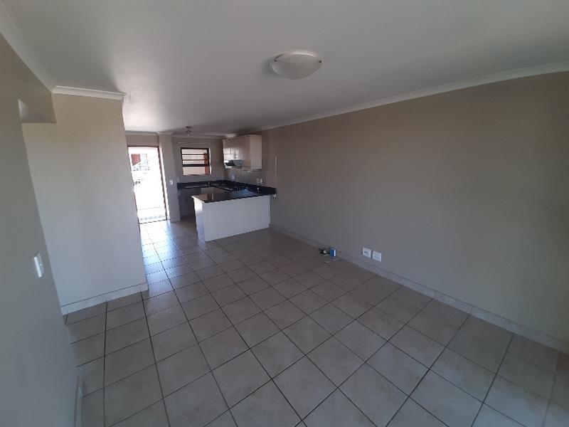 To Let 2 Bedroom Property for Rent in Burgundy Estate Western Cape